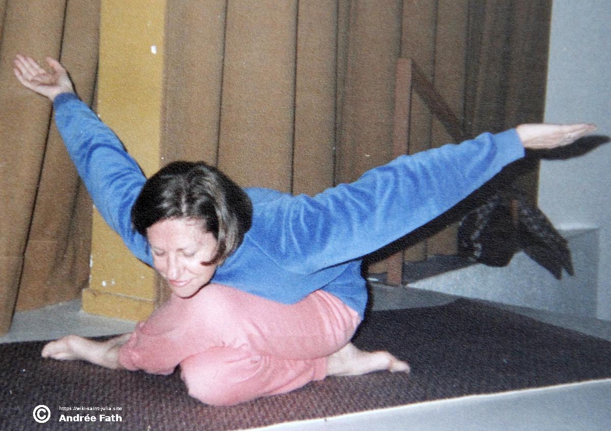 andreefath_yoga_demo_02.jpg