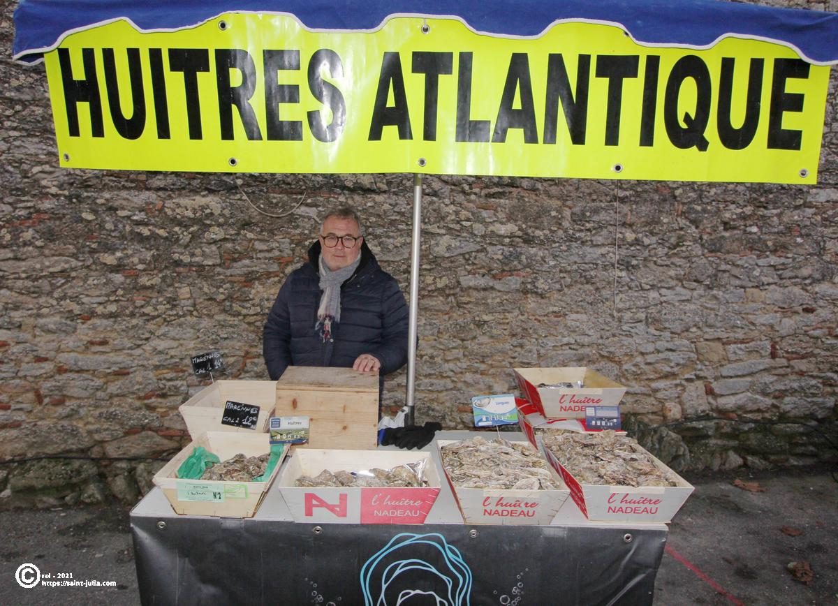 stjulia_20211219_chapons_expo_huitrerit.jpg stjulia_20211219_chapons_expo_huitrerit.jpg